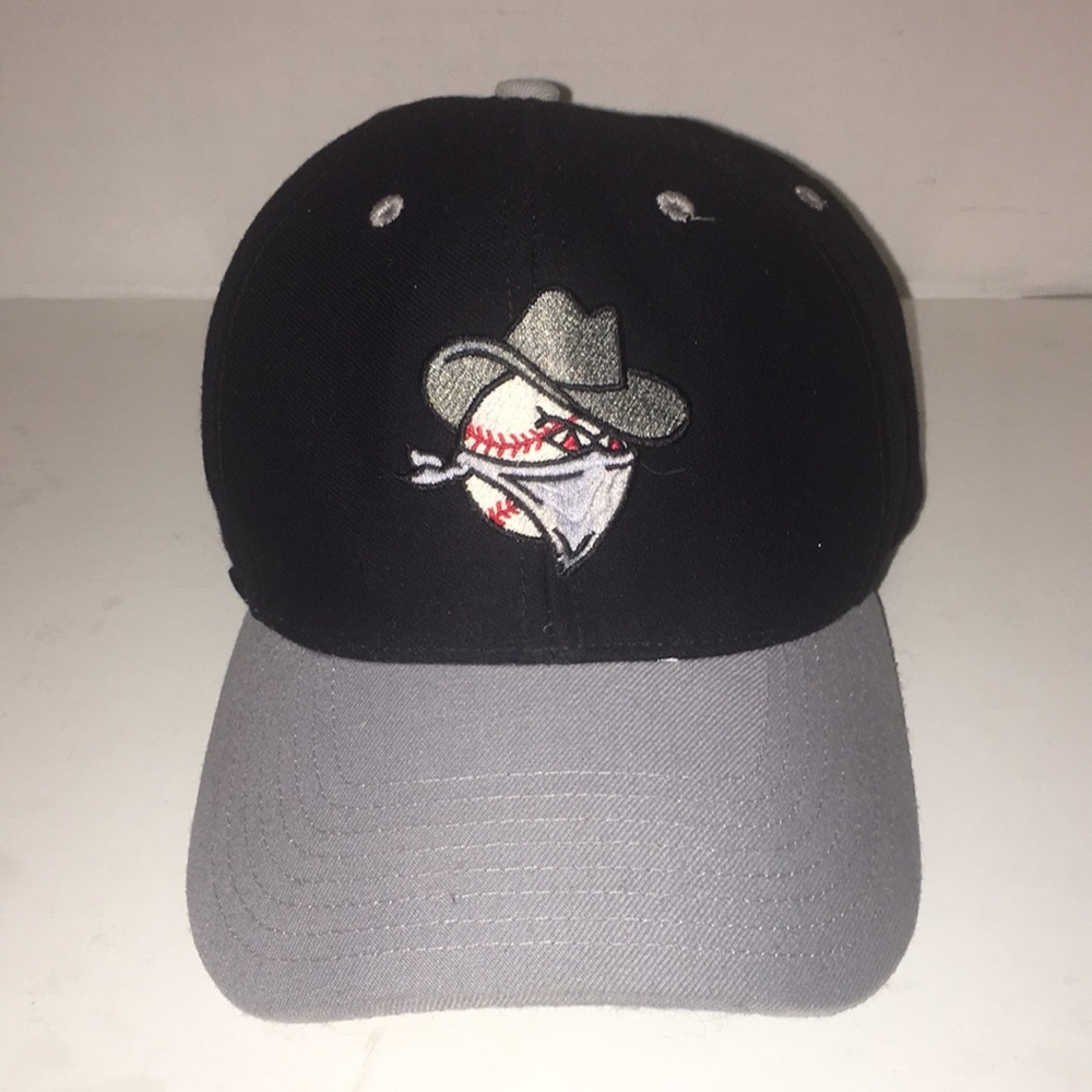 RICHARDSON PRO MODEL BANDITS BASEBALL CAP ADJUSTABLE STRAP BACK.